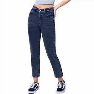 PacSun Women's Black Mom Jeans - 90s Throwback High Waisted Jeans NEW! size24